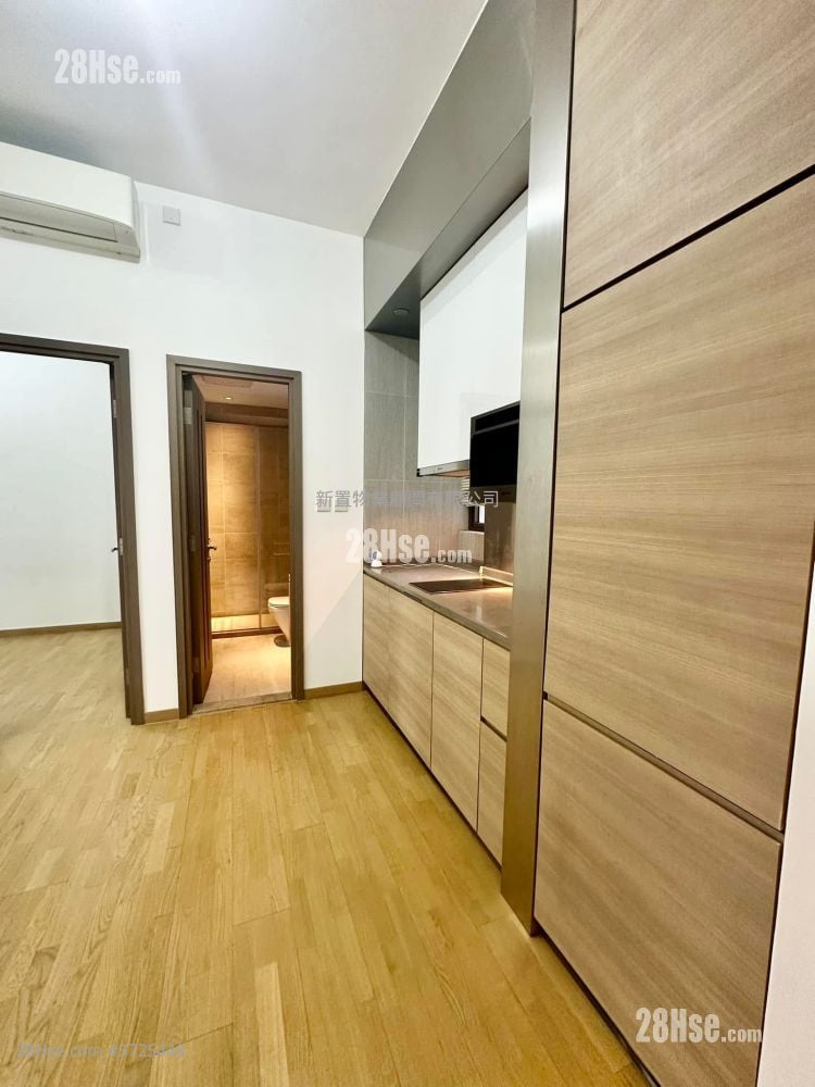 Monti Sell 1 Bedroom , 1 Bathroom 386 ft²
