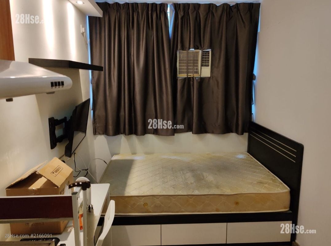 榮華大樓 租盤 1 浴室 120 平方呎