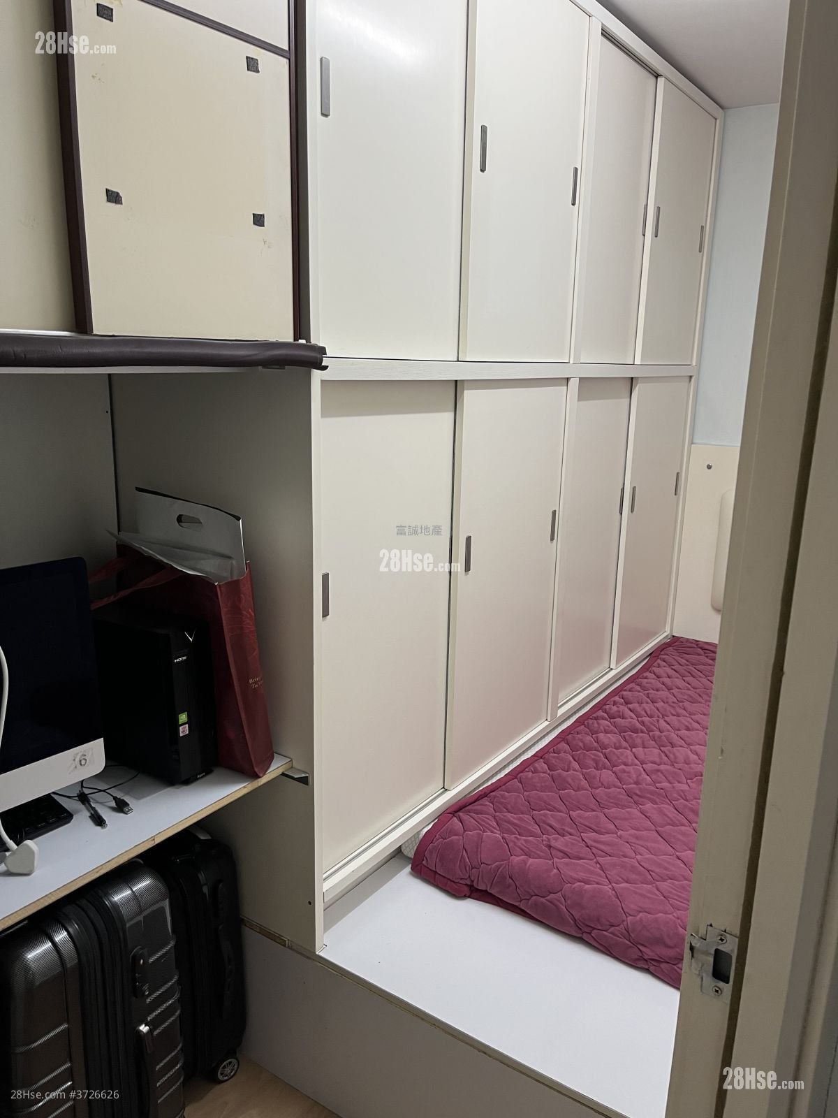 盈福苑 售盘 3 房 , 1 浴室 554 平方尺