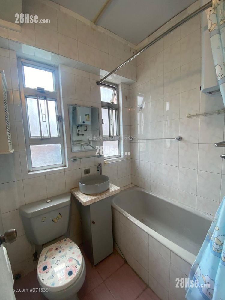 泰港大厦 售盘 2 房 , 1 浴室 601 平方尺