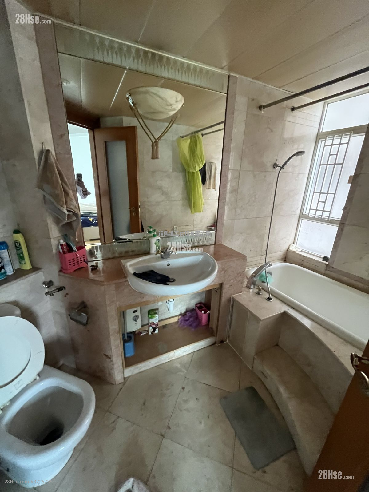 海逸豪园 售盘 3 房 , 2 浴室 1,104 平方尺