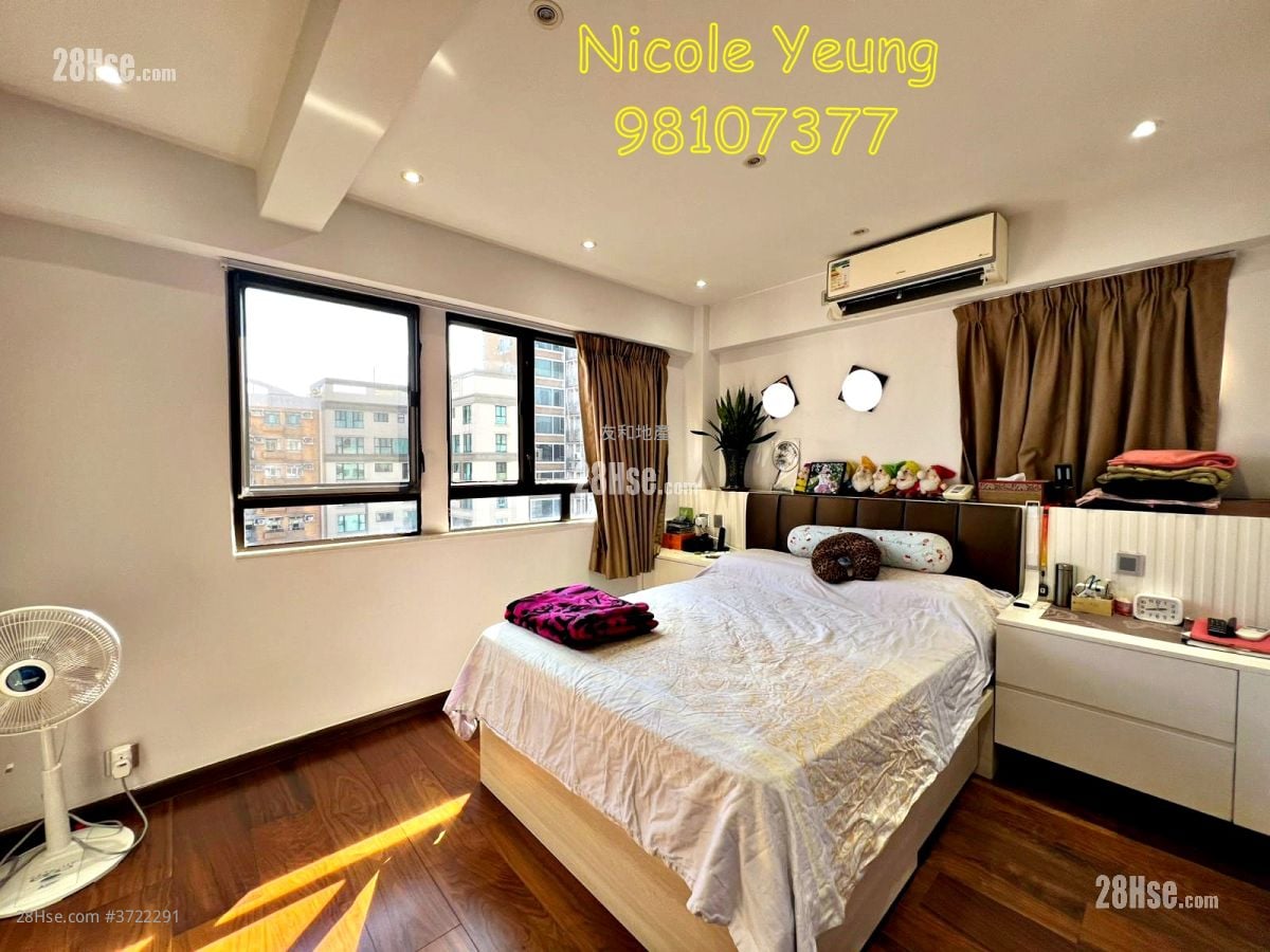 Gallant Villa Sell 2 Bedrooms , 2 Bathrooms 714 ft²