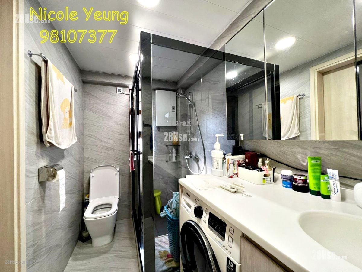 Gallant Villa Sell 2 Bedrooms , 2 Bathrooms 714 ft²