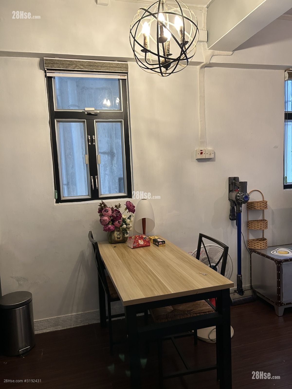 金辉楼 租盘 2 房 , 1 浴室 343 平方尺