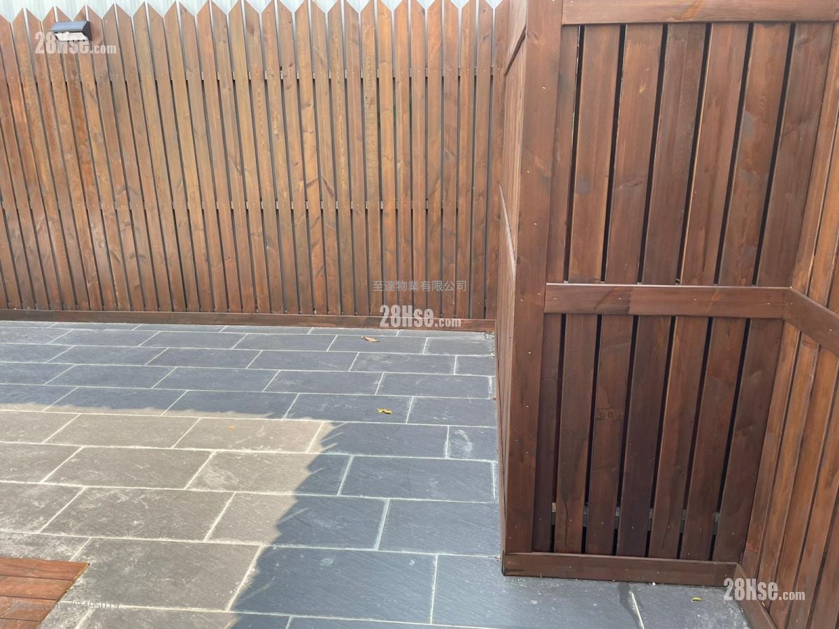 土地 售盘 2 房 , 1 浴室 621 平方尺