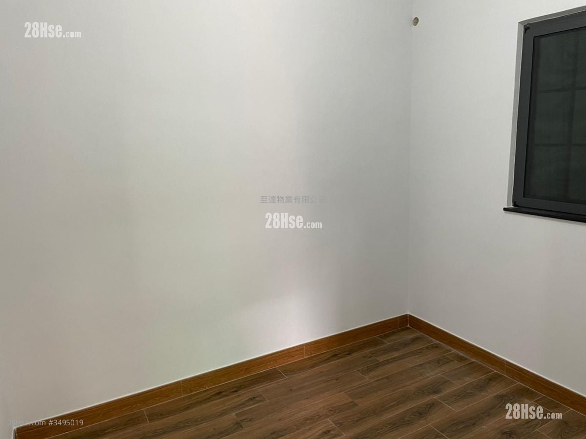 土地 售盘 2 房 , 1 浴室 621 平方尺