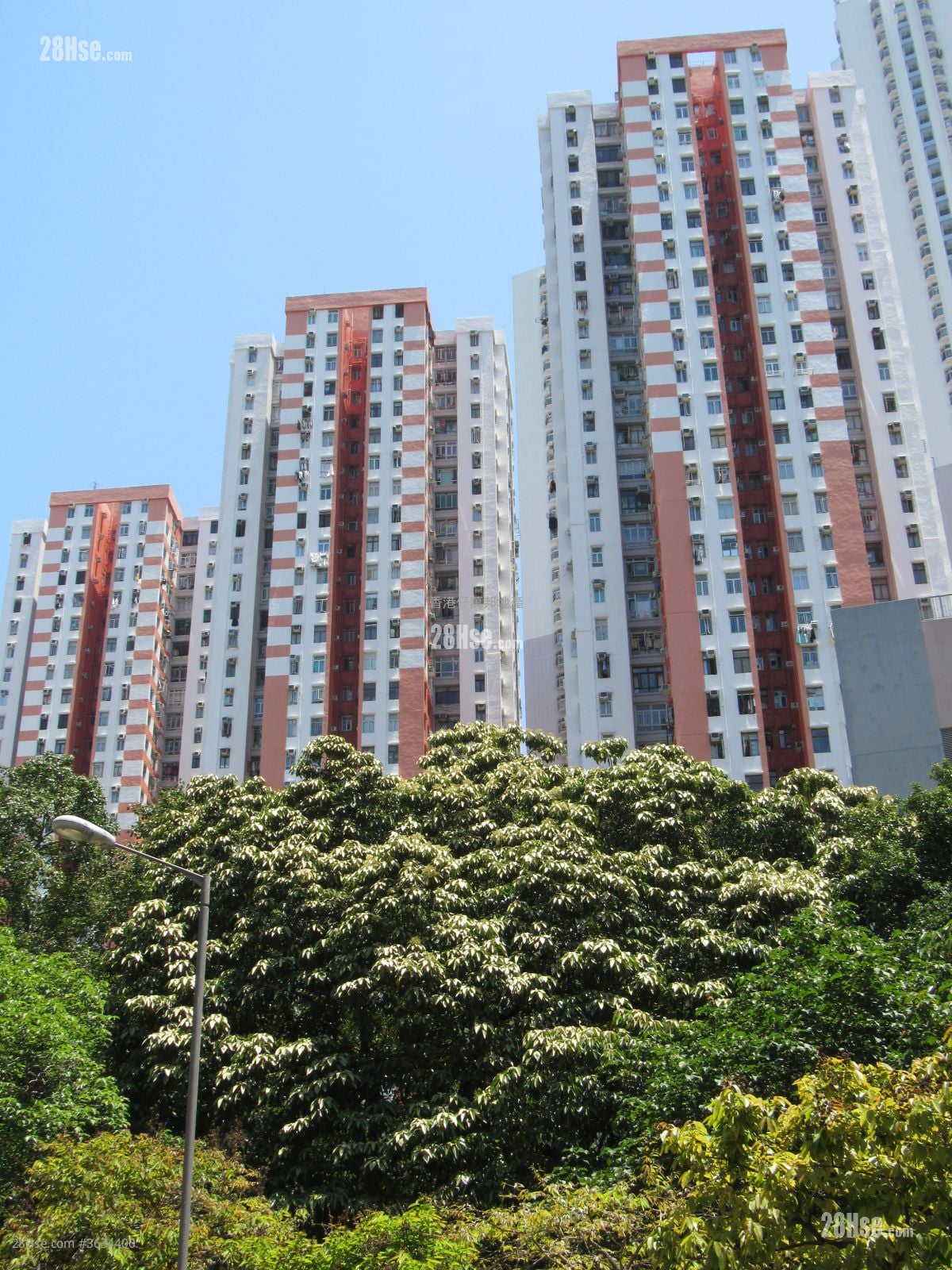 Yue Fai Court Sell 2 Bedrooms 384 ft²