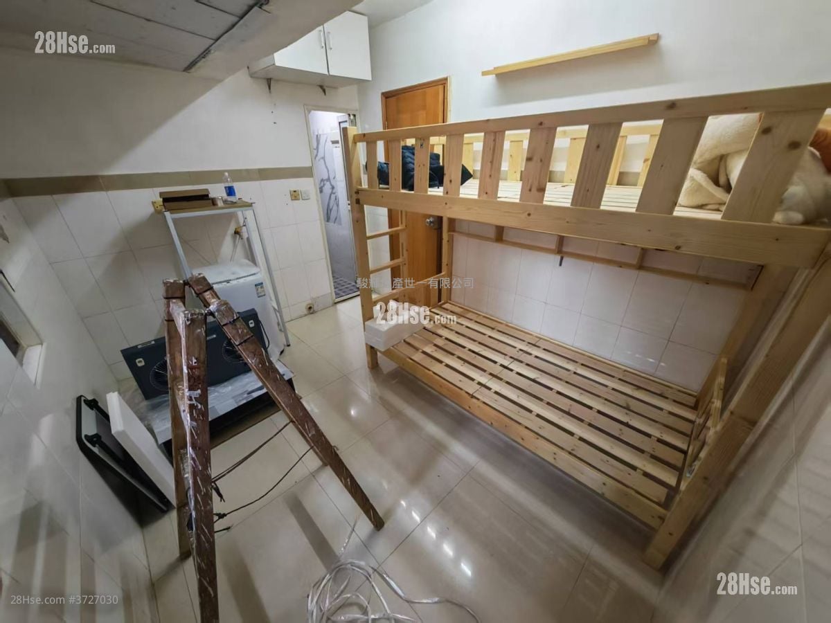 华成楼 租盘 开放式间隔 , 1 浴室 140 平方尺