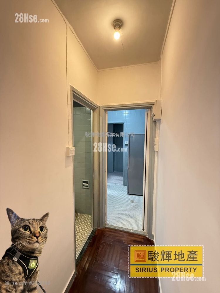 Wang Fu Building Rental 2 Bedrooms , 1 Bathroom 483 ft²