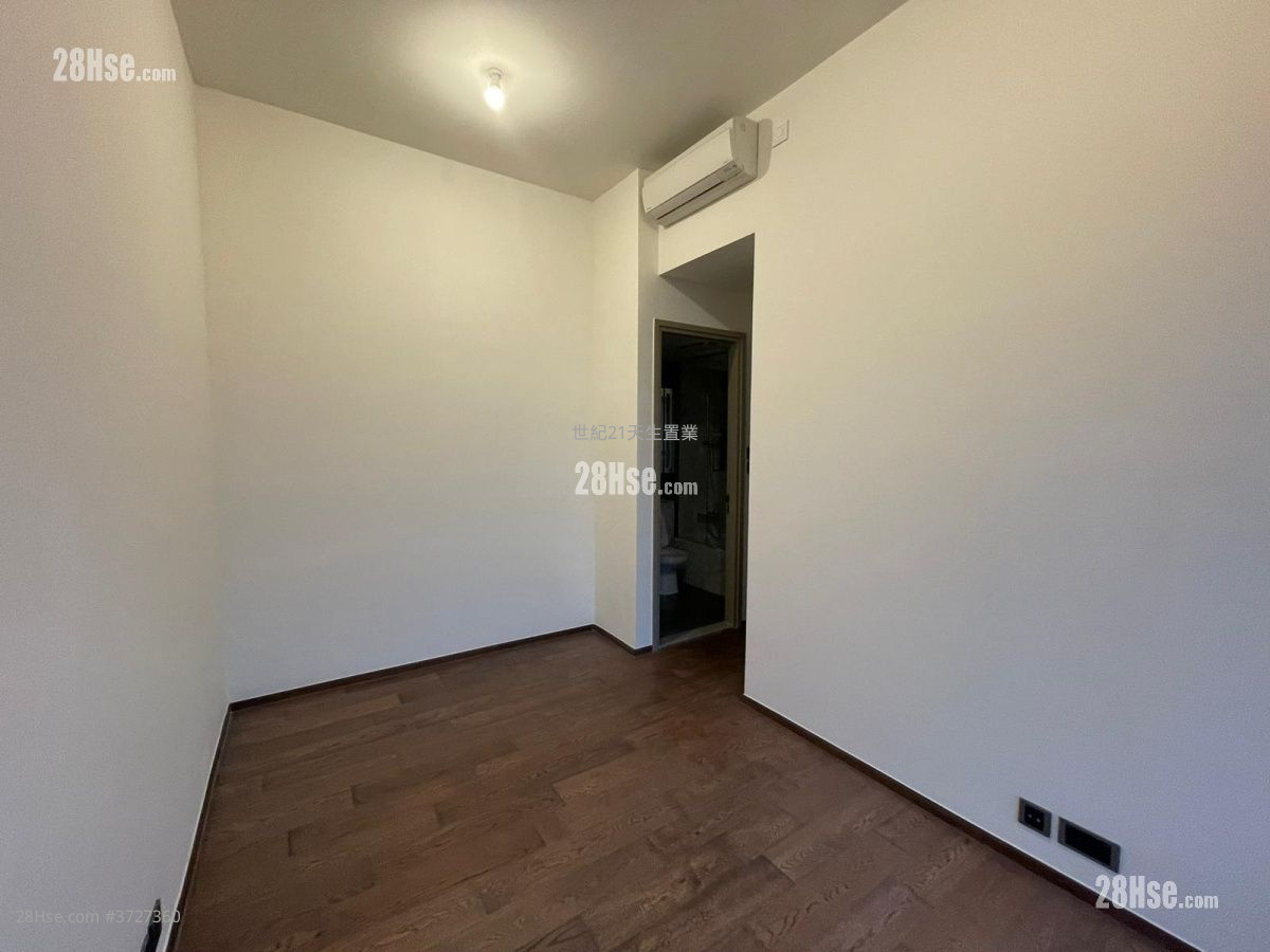 上源 售盤 3 房 , 2 浴室 738 平方呎