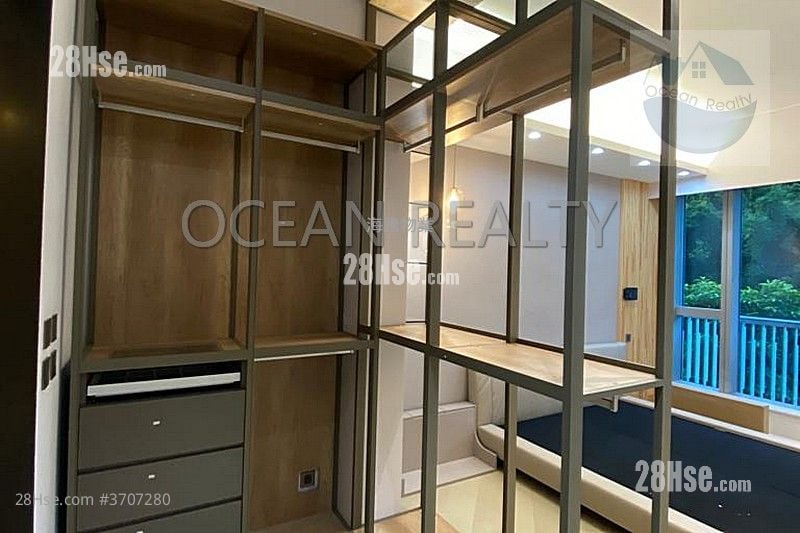 Mount Pavilia Sell 4 Bedrooms , 3 Bathrooms 1,837 ft²