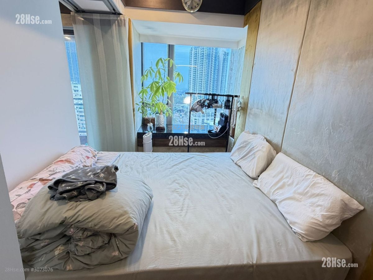 Jade Suites Sell 2 Bedrooms , 1 Bathroom 381 ft²