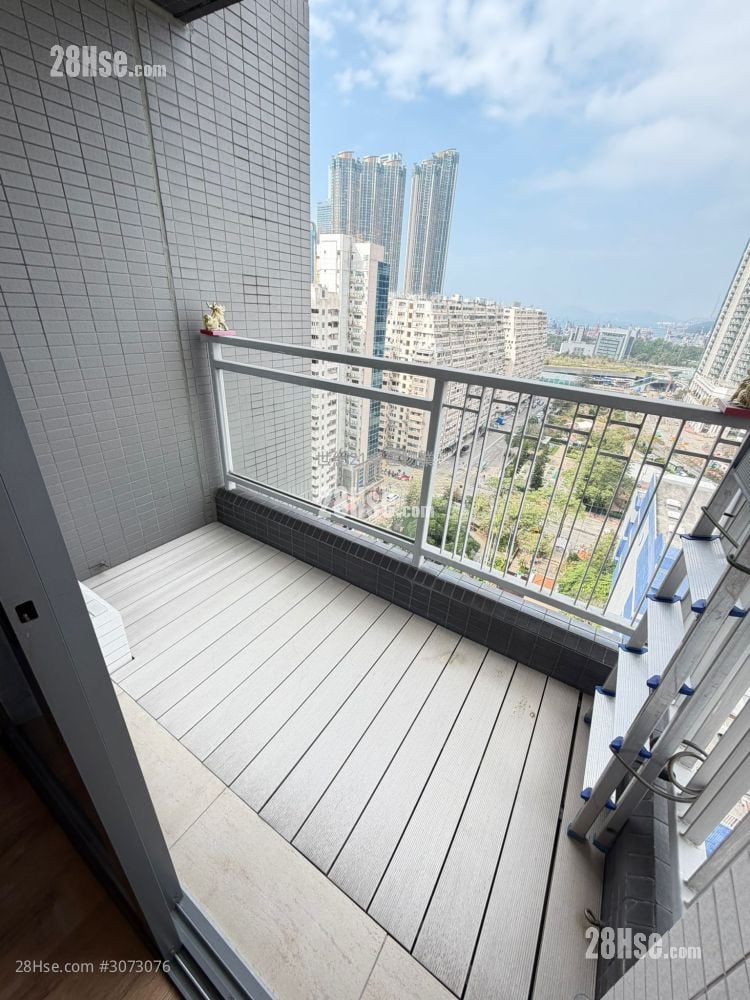 Jade Suites Sell 2 Bedrooms , 1 Bathroom 381 ft²