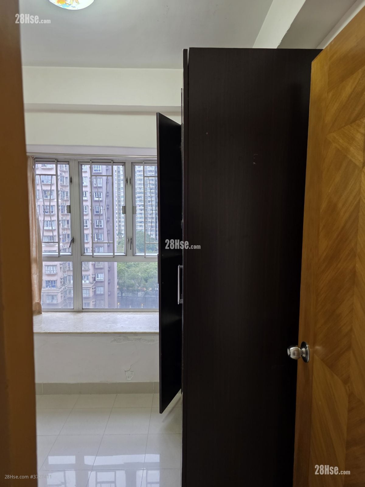 太湖花园 租盘 2 房 , 1 浴室 400 平方尺