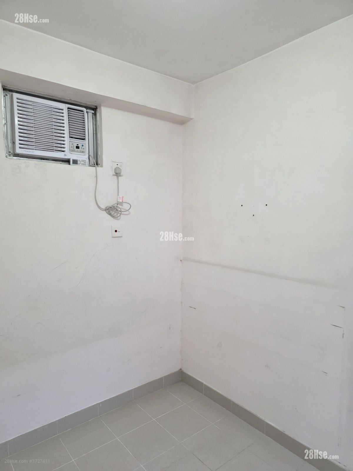 太湖花园 租盘 2 房 , 1 浴室 400 平方尺