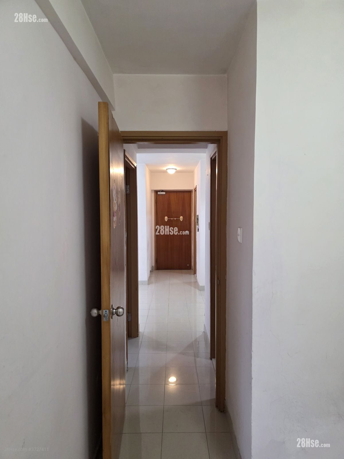 太湖花园 租盘 2 房 , 1 浴室 400 平方尺