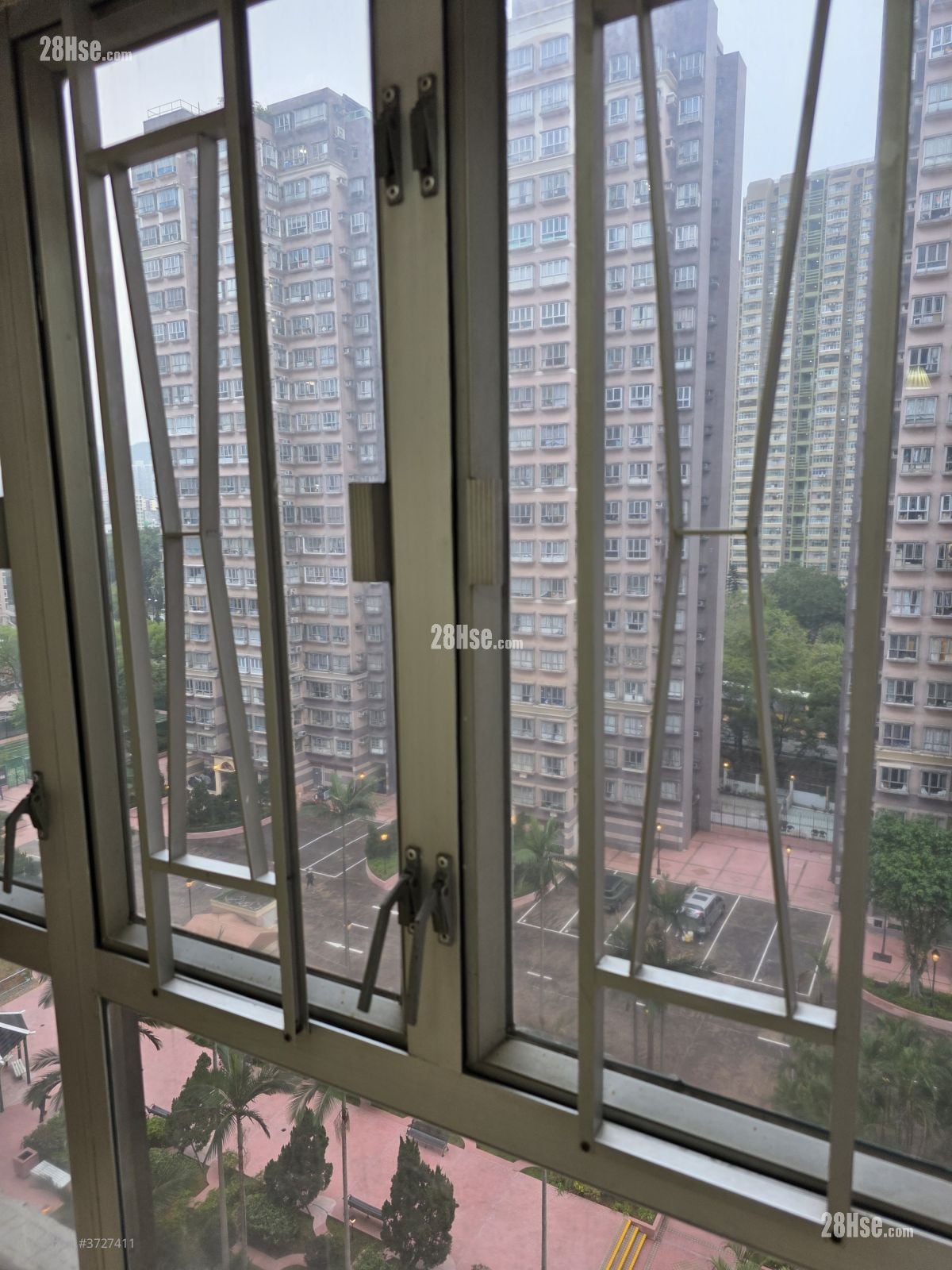 太湖花园 租盘 2 房 , 1 浴室 400 平方尺