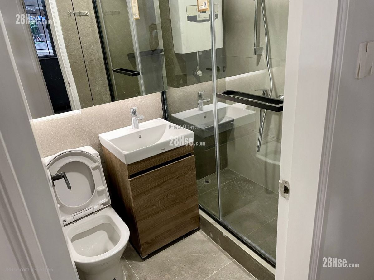 富雅花园 售盘 2 房 , 1 浴室 447 平方尺