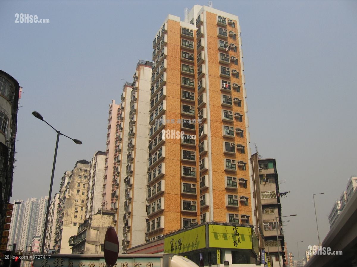 荣富大厦 售盘 3 房 , 1 浴室 373 平方尺