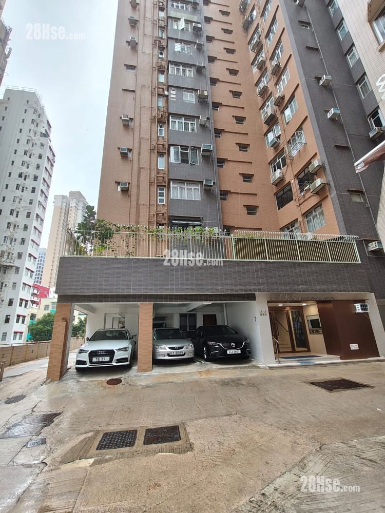 King's Way Mansion Sell 2 Bedrooms , 1 Bathroom 620 ft²