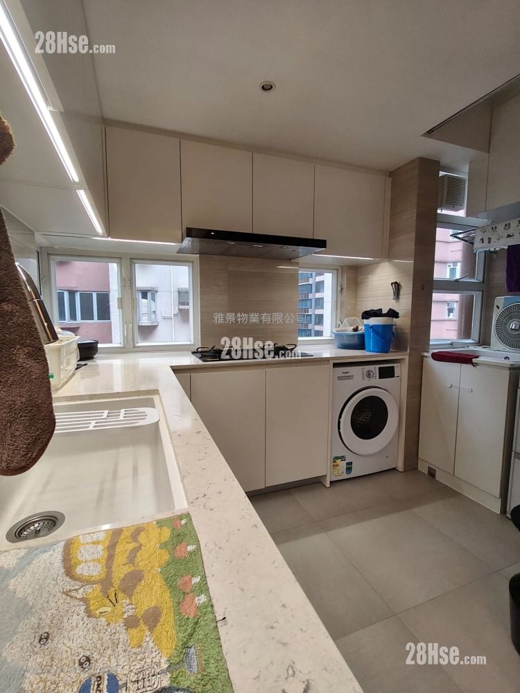 King's Way Mansion Sell 2 Bedrooms , 1 Bathroom 620 ft²