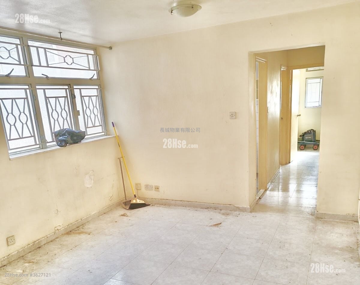 富欣花園 售盤 484 平方呎