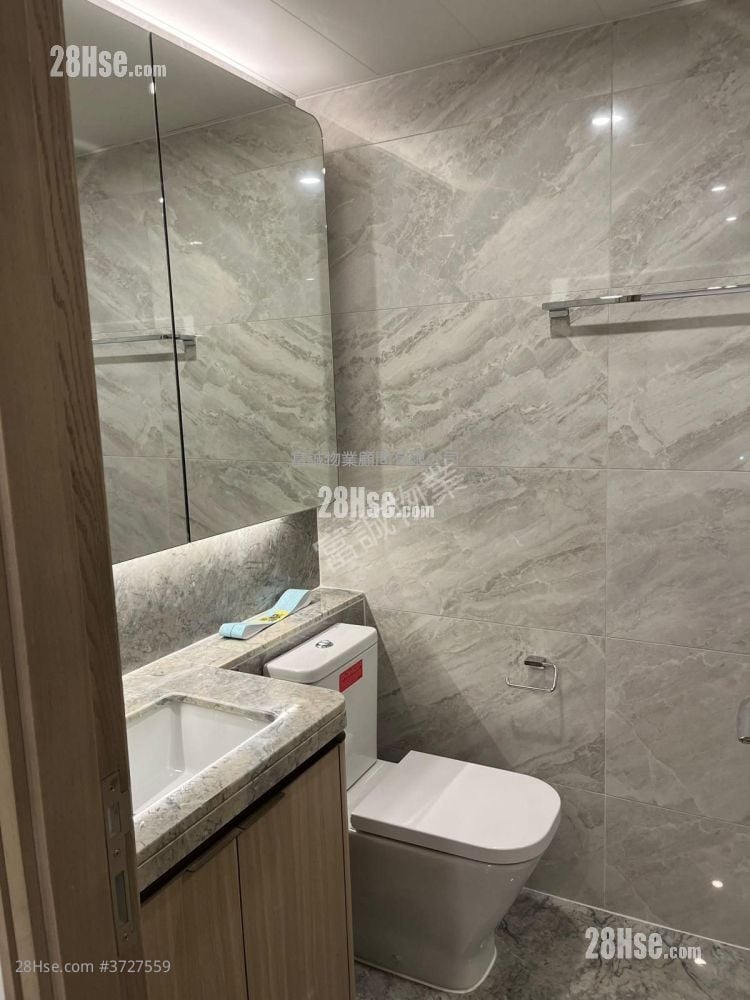 The Coast Line Sell 1 Bathroom 210 ft²