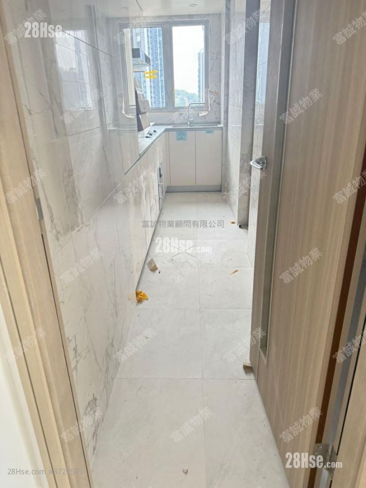The Coast Line Sell 1 Bedroom , 1 Bathroom 718 ft²