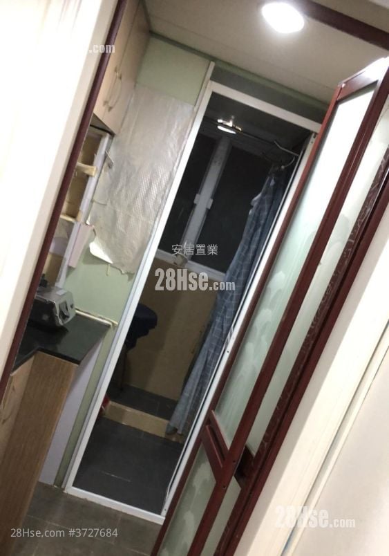 東匯大廈 售盤 2 房 , 1 浴室 290 平方呎