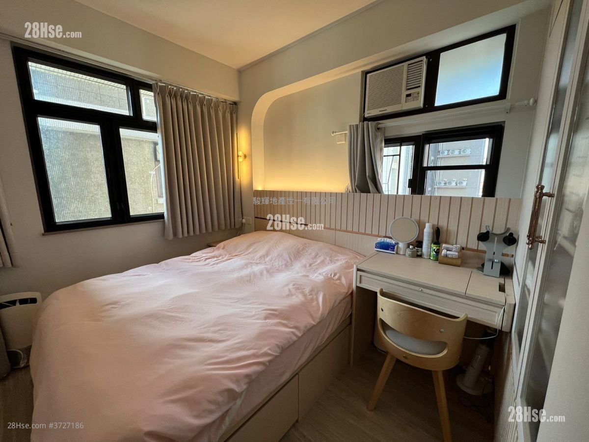 園景大廈 售盤 3 房 , 1 浴室 583 平方呎