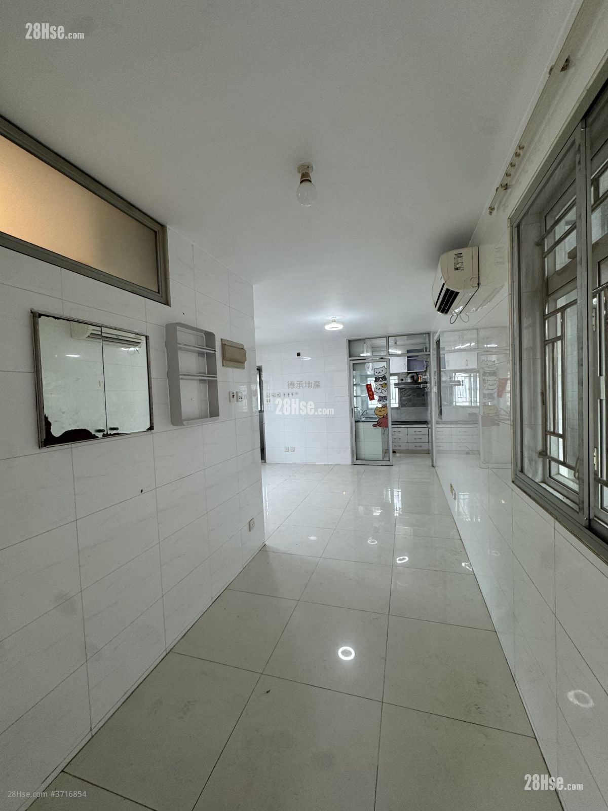 Village Rental 2 Bedrooms , 1 Bathroom