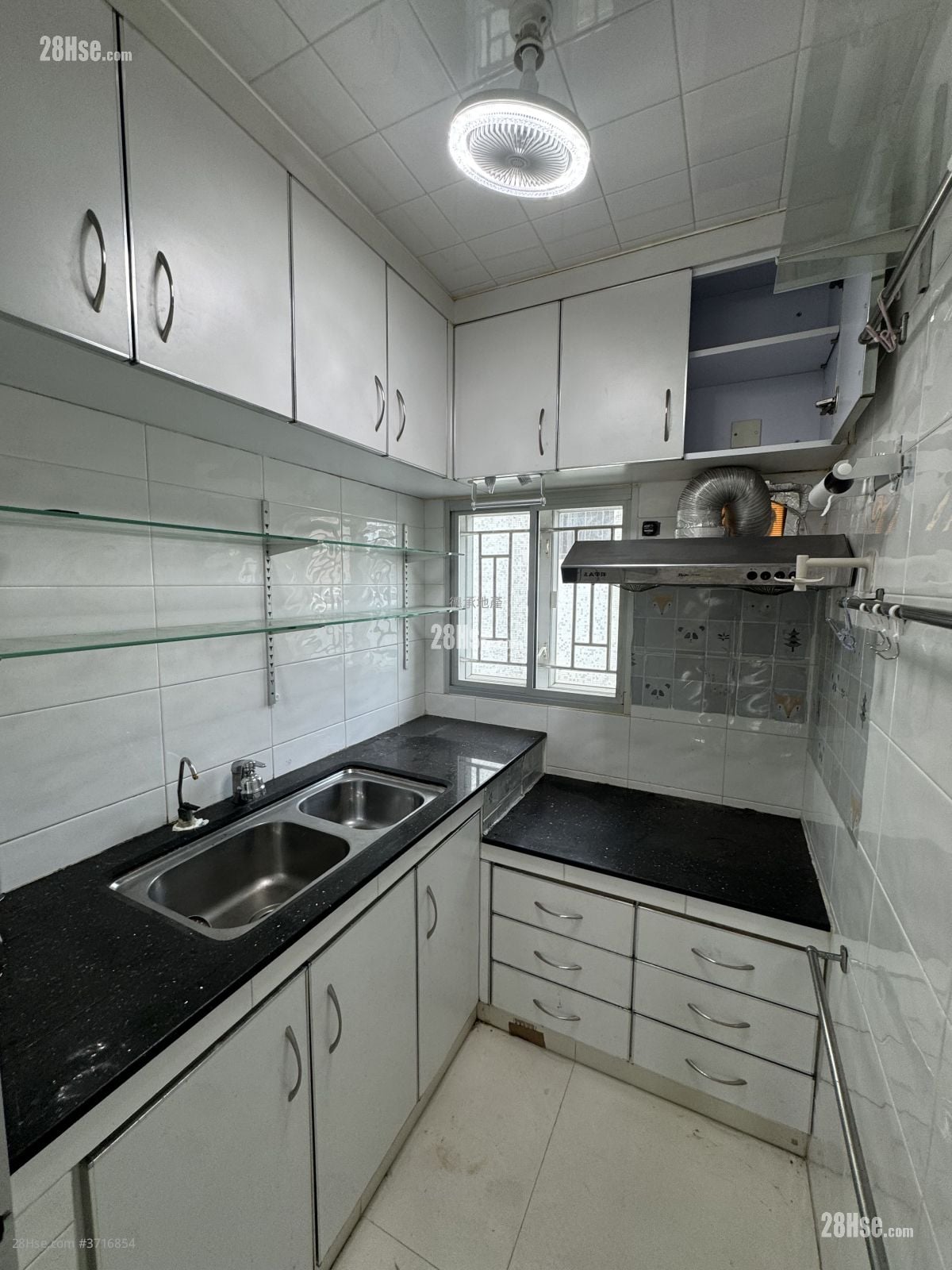 Village Rental 2 Bedrooms , 1 Bathroom