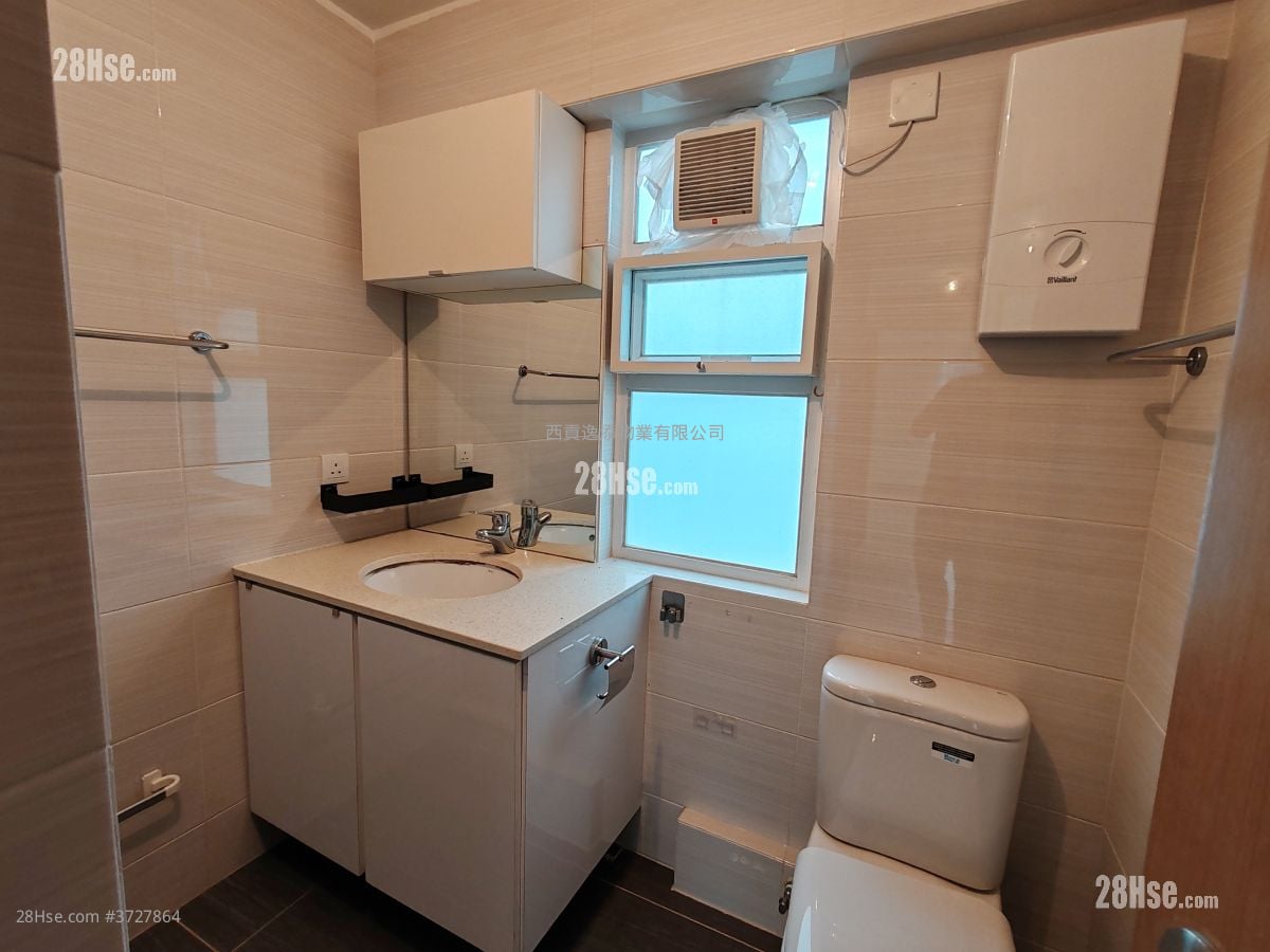 村屋 租盘 3 房 , 1 浴室 630 平方尺