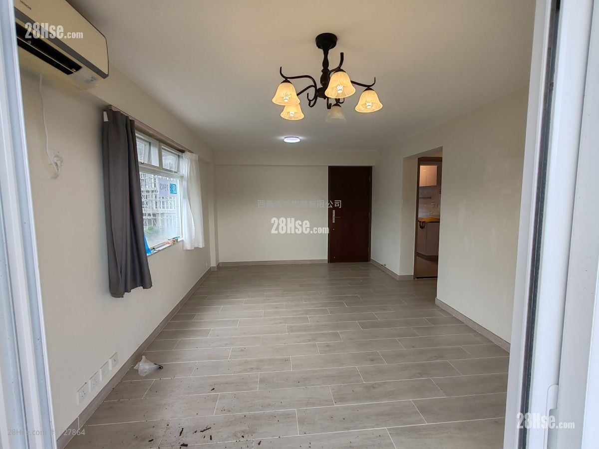 村屋 租盘 3 房 , 1 浴室 630 平方尺