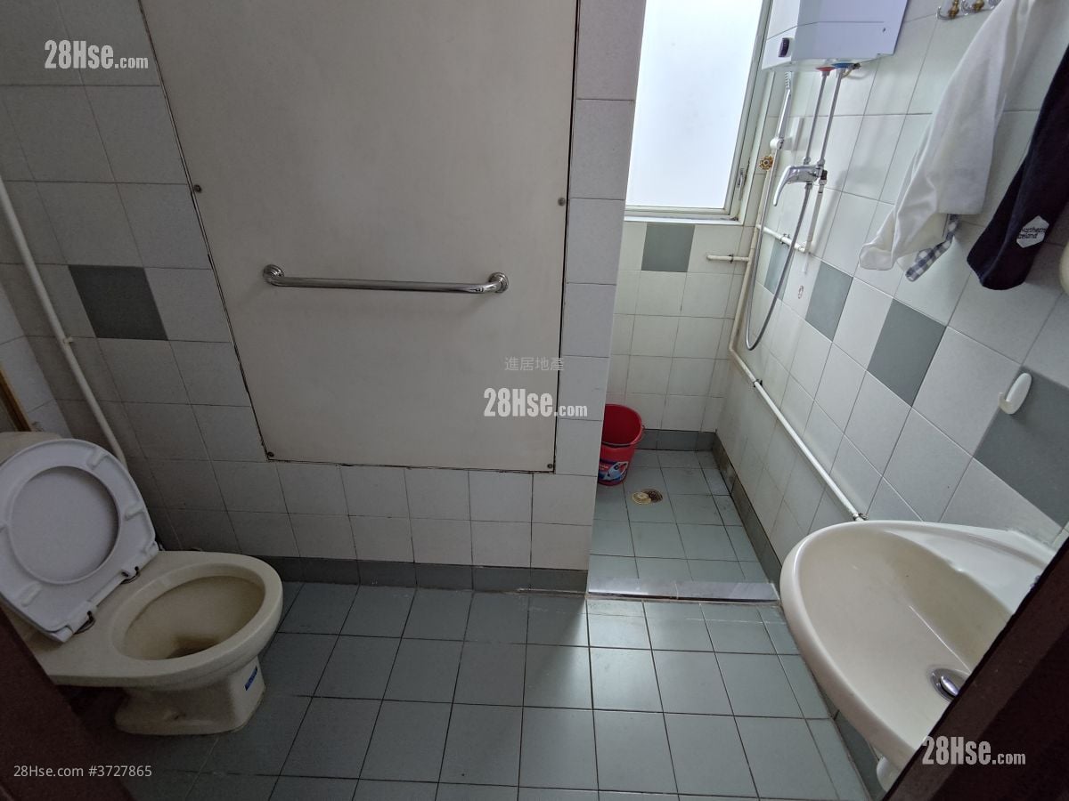 万能阁 租盘 1 房 , 1 厕所