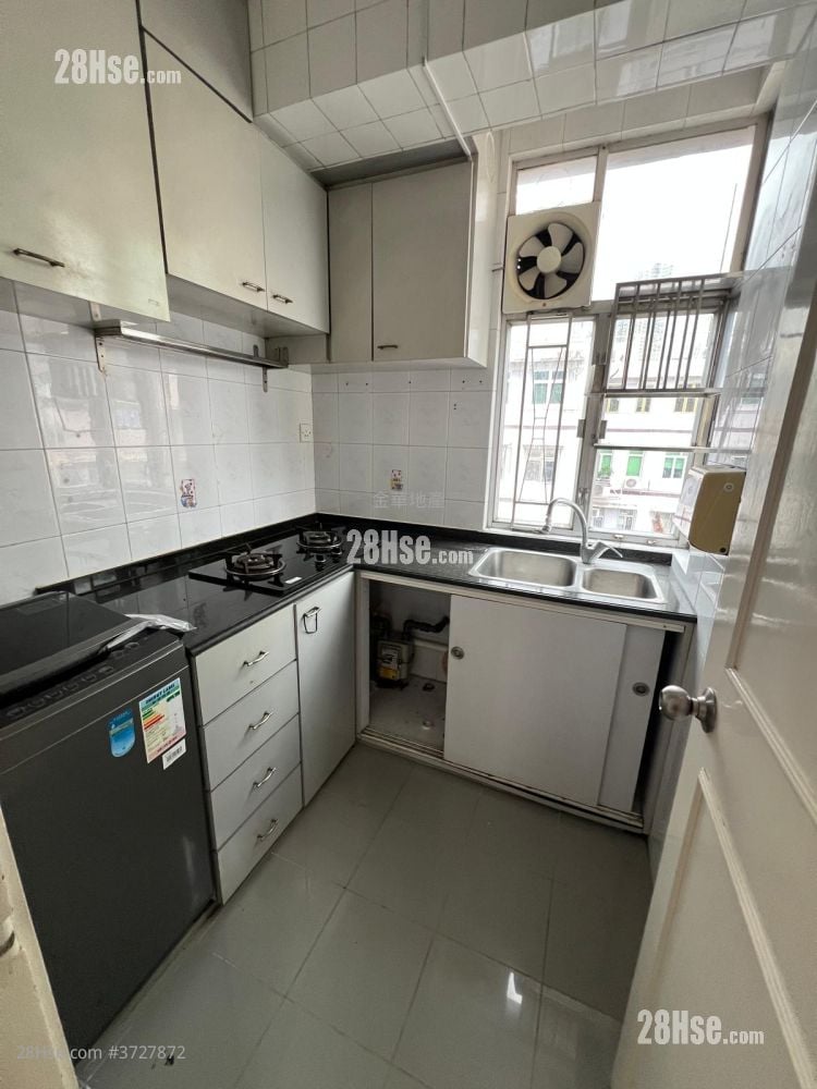 單幢樓房 租盤 2 房 , 1 浴室 437 平方呎