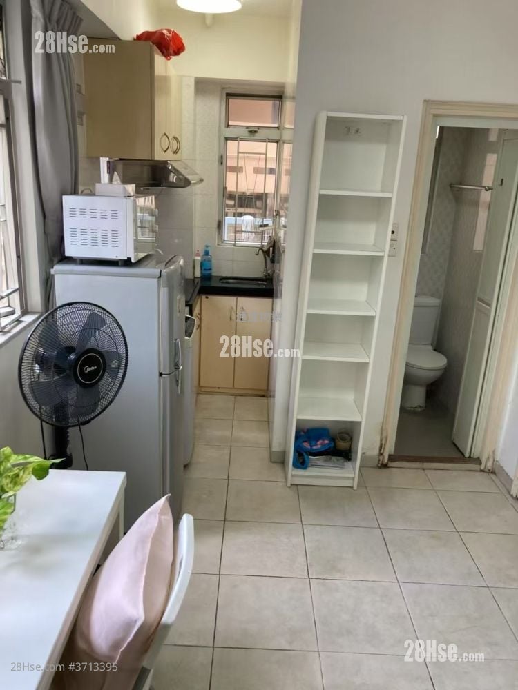 仁福大厦 售盘 2 房 , 1 浴室 272 平方尺