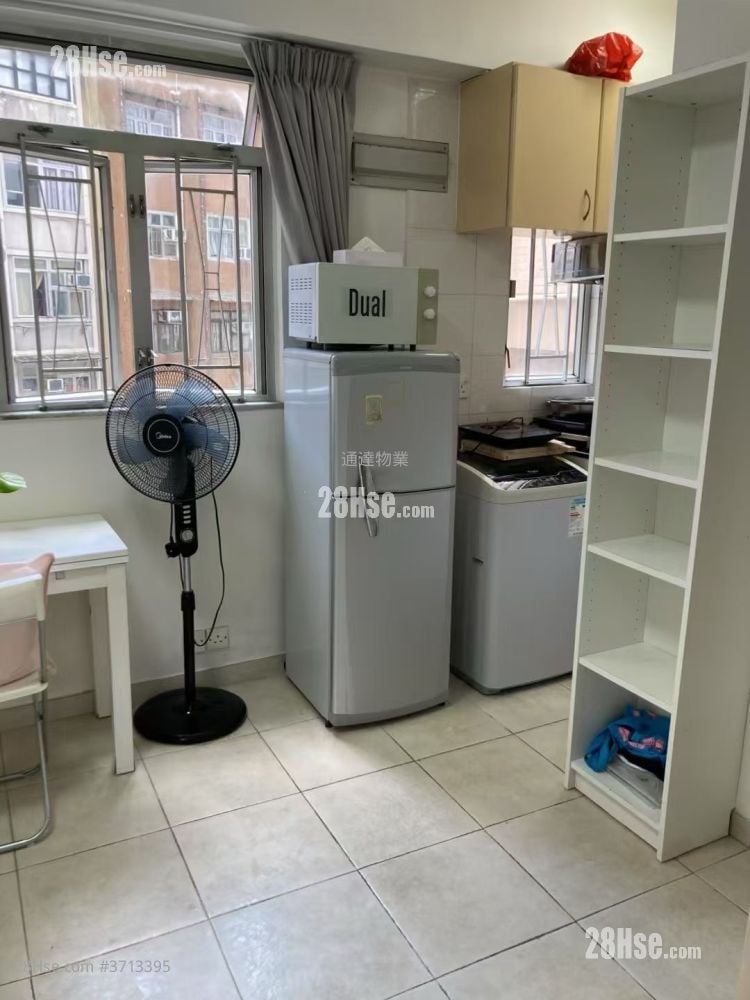 仁福大厦 售盘 2 房 , 1 浴室 272 平方尺