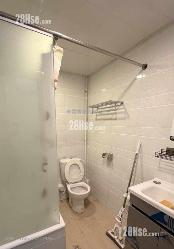 得富大楼 租盘 2 房 , 1 浴室 430 平方尺