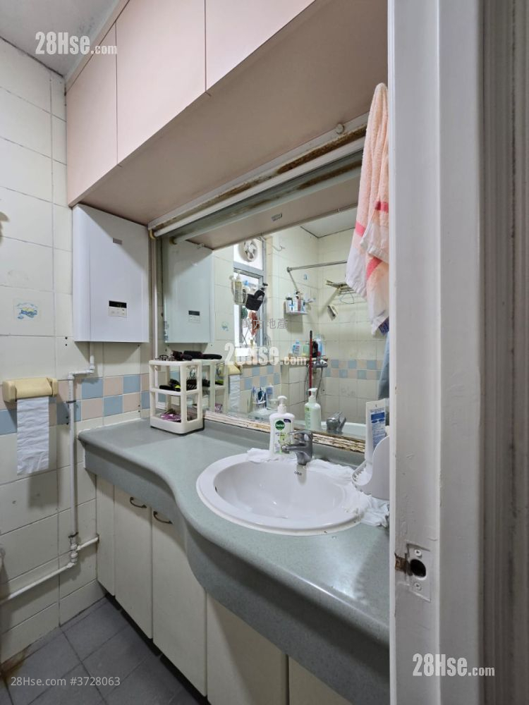 錦泰苑 售盤 2 房 , 1 浴室 526 平方呎