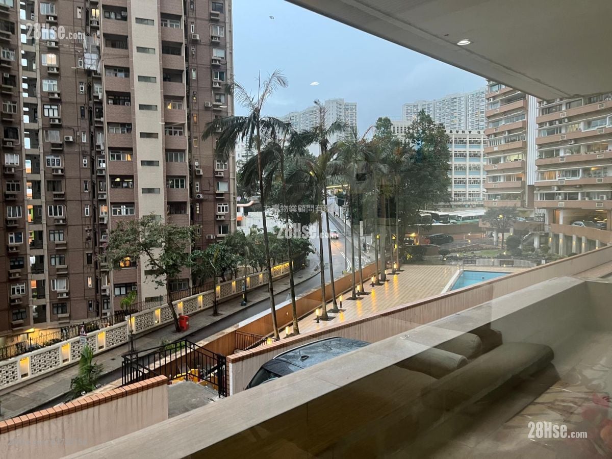 峰景大厦 售盘 5+ 房 , 3 浴室 2,067 平方尺