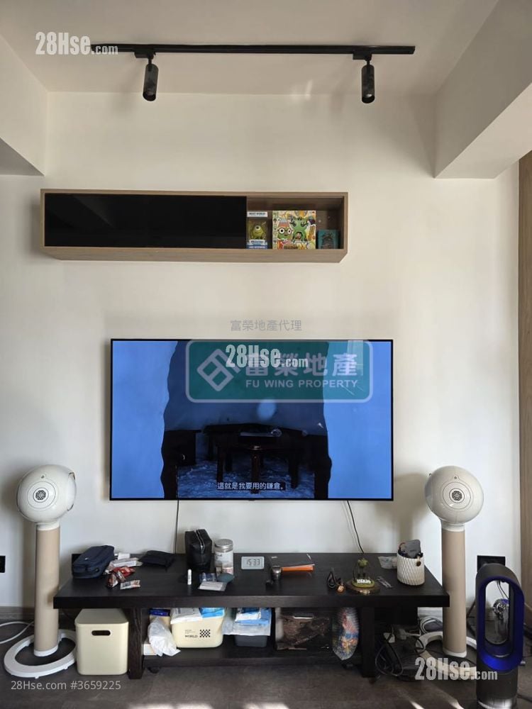 荔枝角大厦 售盘 3 房 , 1 浴室 520 平方尺