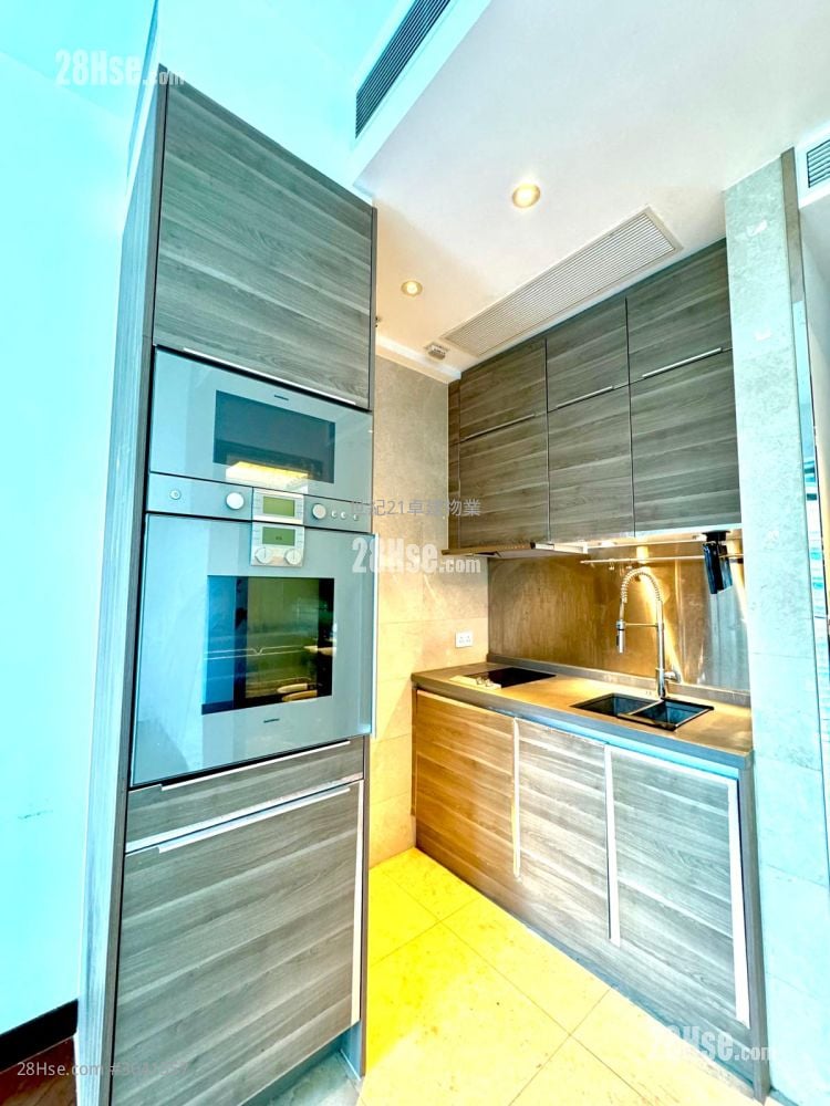 The Coronation Sell Studio , 1 Bathroom 322 ft²