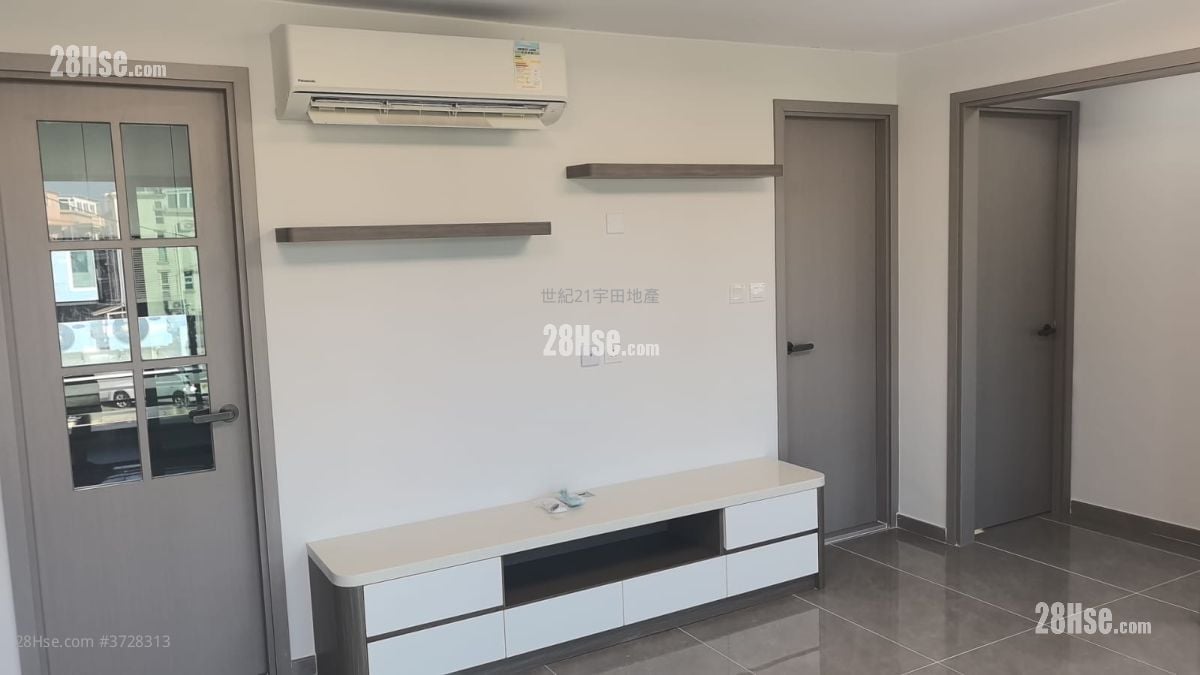 Fu Tei Pai Tsuen  Sell 5+ Bedrooms , 3 Bathrooms