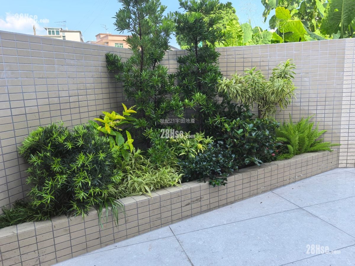 Fu Tei Pai Tsuen  Sell 5+ Bedrooms , 3 Bathrooms