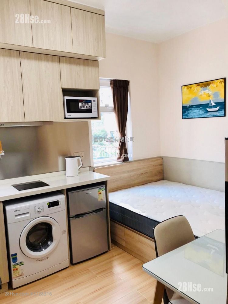 Ying Wah Court Rental Studio , 1 Bathroom