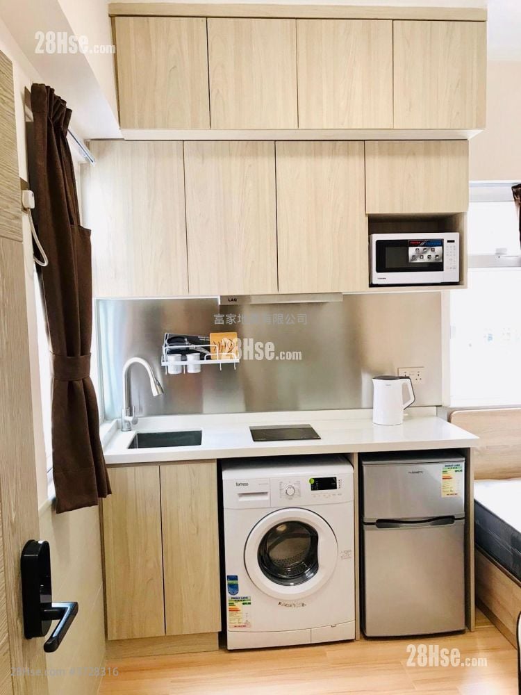 Ying Wah Court Rental Studio , 1 Bathroom