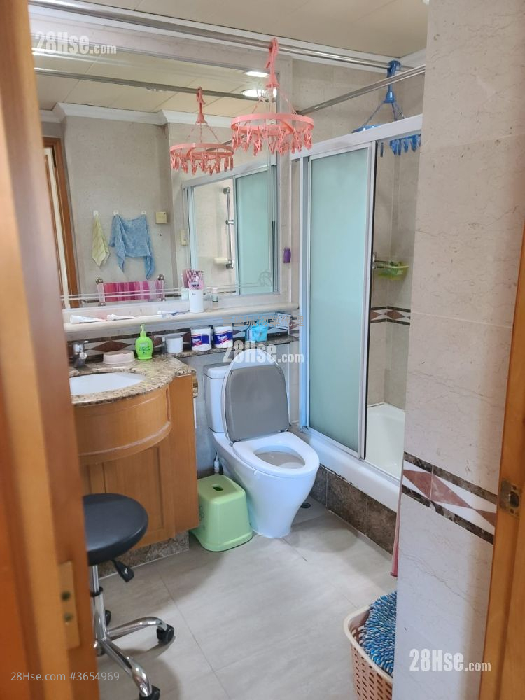 帝堡城 售盤 2 房 , 1 浴室 580 平方呎