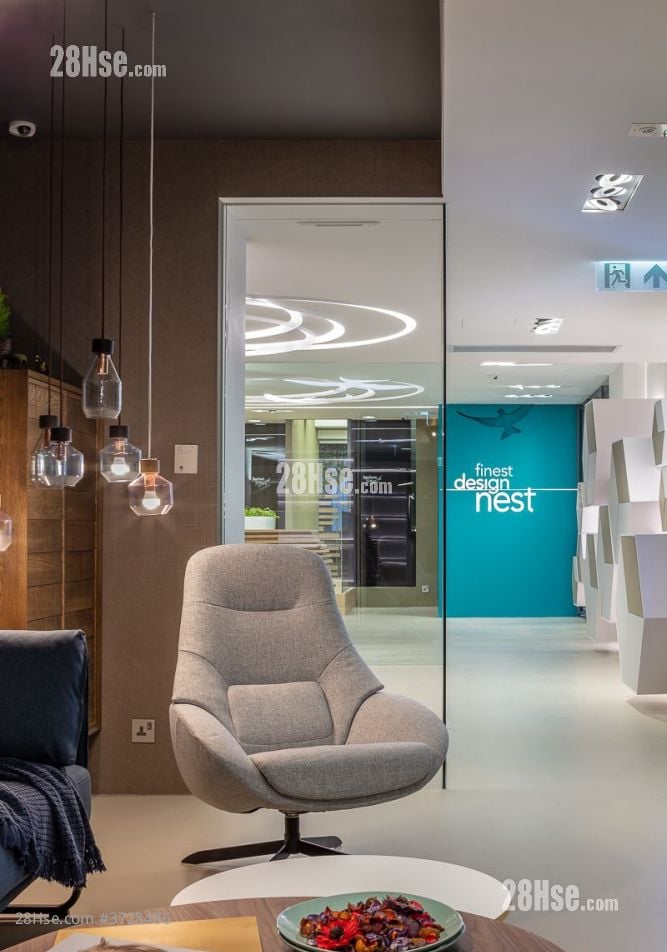 Wui Wah Factory Building Rental Studio , 4 Toilets