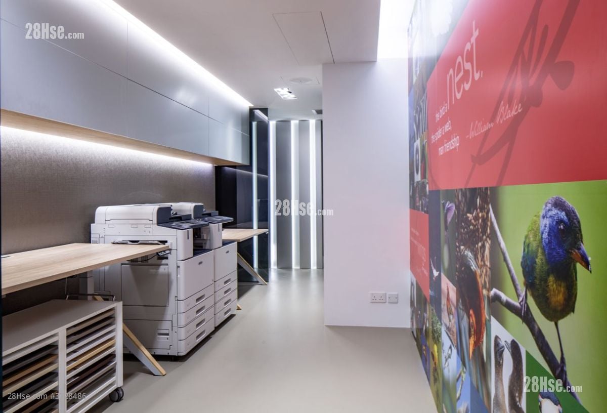 Wui Wah Factory Building Rental Studio , 4 Toilets